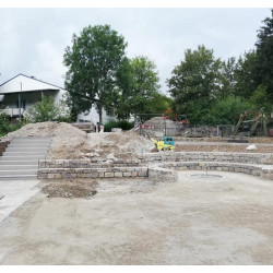 15-25 cm hohe Muschelkalk-Kleinmauersteine blaugrau ab Lager Elz