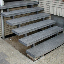 6 x 35 cm Granit-Trittstufen Alvaro anthrazit