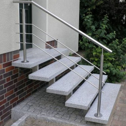 6 x 35 cm Granit-Trittstufen Elena weißgrau