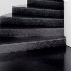 4 x 30 cm Granit Trittstufen Adrian Black schwarz