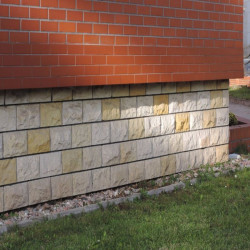 3 - 3,5 cm starke Sandstein-Verblender Farin beige