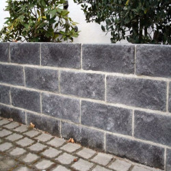 20 cm tiefe Granit Schlossmauersteine Alvaro anthrazit