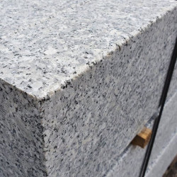 6 x 25 cm Granit Bordsteine Griys grau