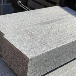 14 x 25 cm Granit Bordsteine Griys grau