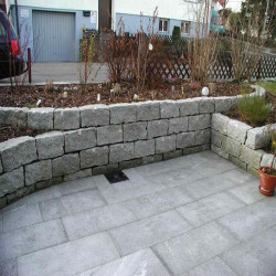30 x 30 cm Granit Mauersteine Griys hellgrau