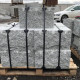 30 x 30 cm Granit-Mauersteine Griys hellgrau, mit 4 gesägten Flächen auf Paletten