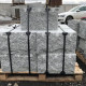30 x 30 cm Granit-Mauersteine Griys hellgrau, mit 4 gesägten Flächen auf Paletten