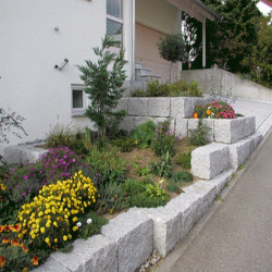 25 x 25 cm Granit Kleinmauersteine Griys hellgrau