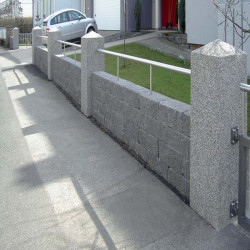 25 x 25 cm Limes Granitpfosten Griys hellgrau