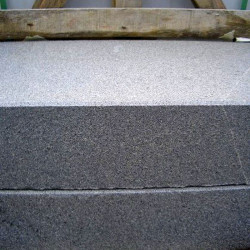 20 x 40 cm Granit Blockstufen Alvaro anthrazit