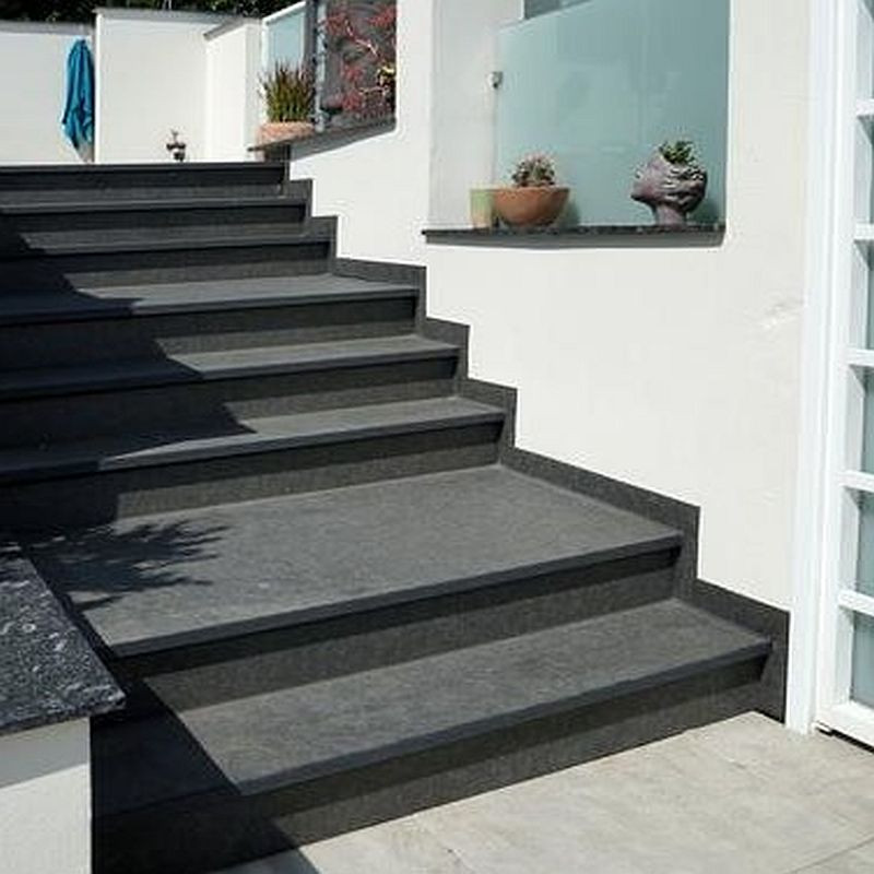 8 x 30 cm Granit Trittstufen Pedro Black schwarz