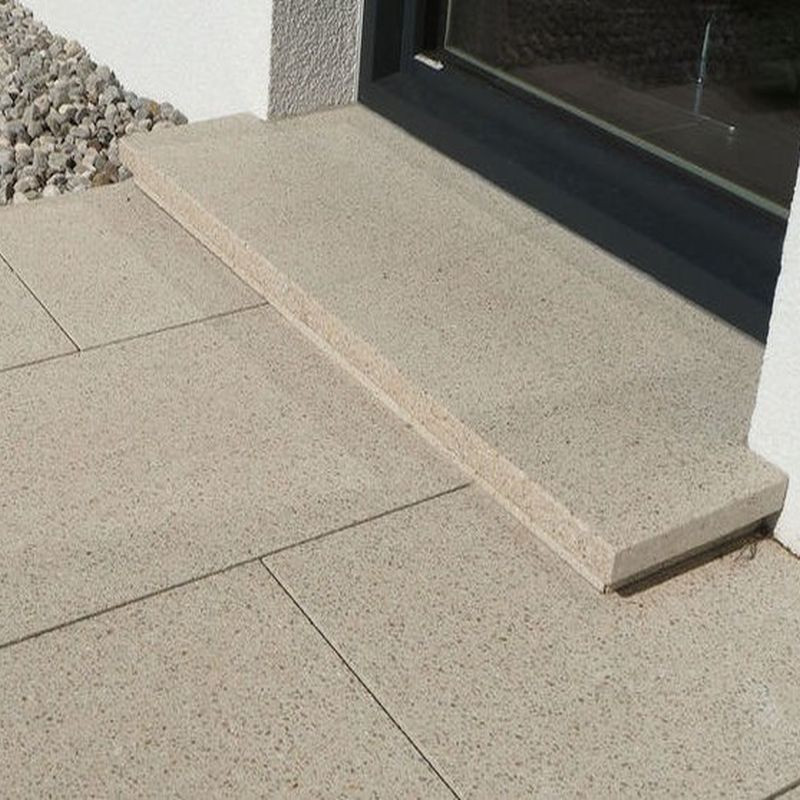 8 cm starke Granit Podestplatte Tiago gelb