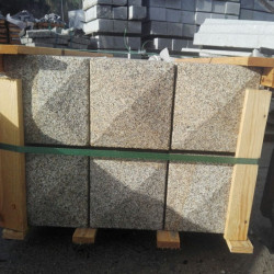 25 x 25 cm Limes Granitpfosten Tiago gelb